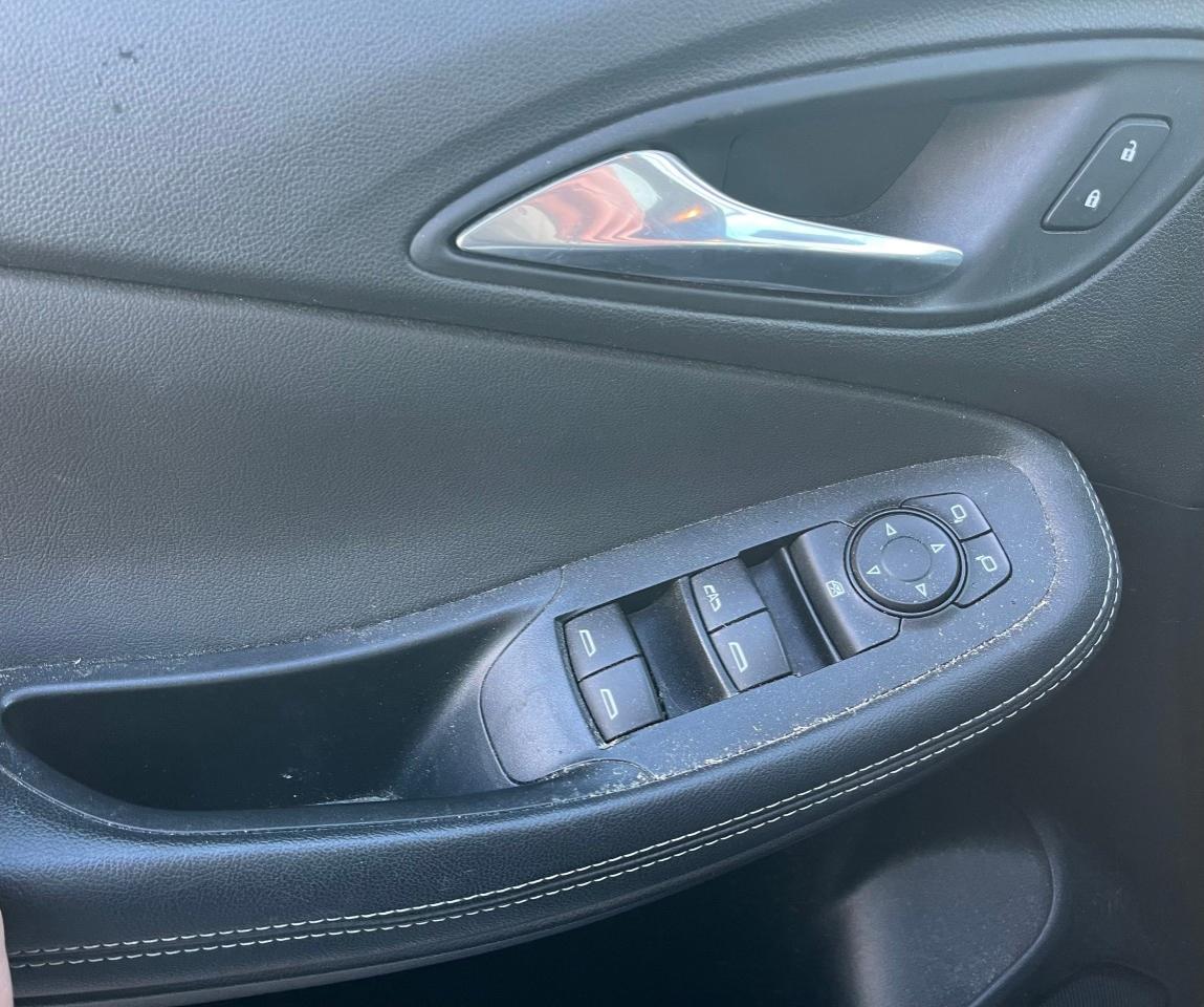 2021 Buick Encore GX Preferred FWD Photo