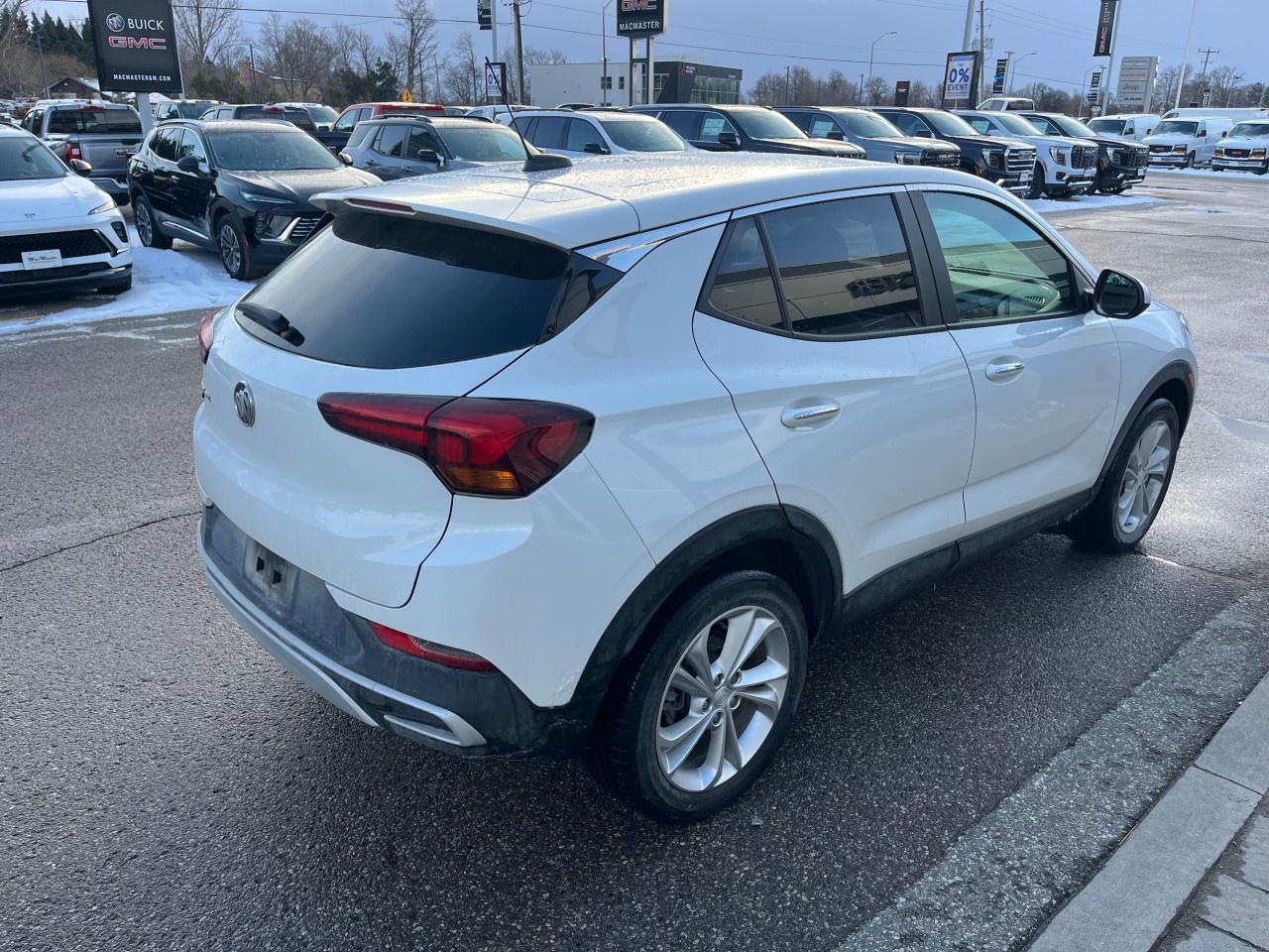 2021 Buick Encore GX Preferred FWD Photo