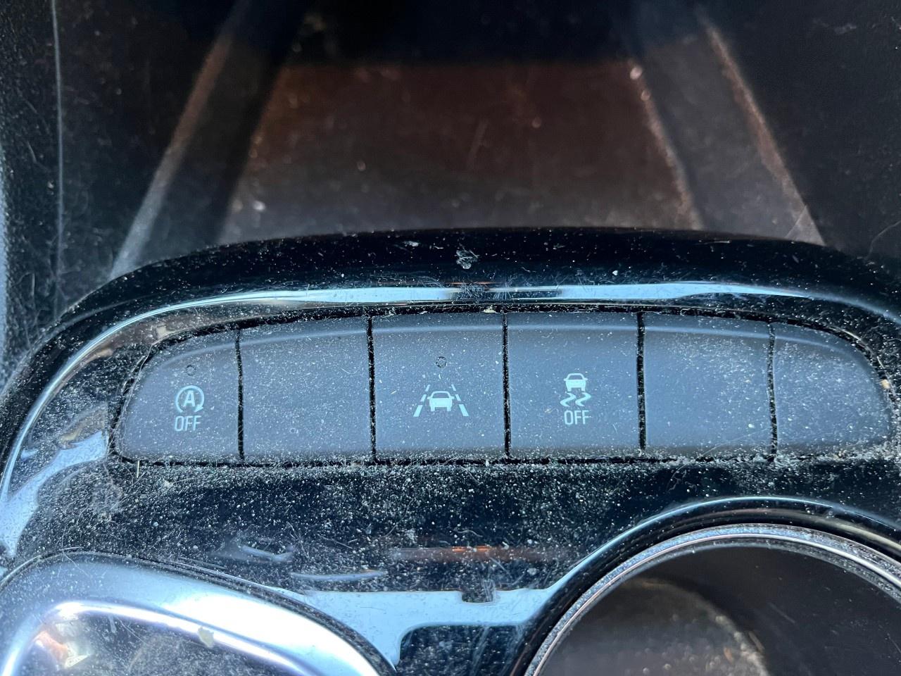 2021 Buick Encore GX Preferred FWD Photo