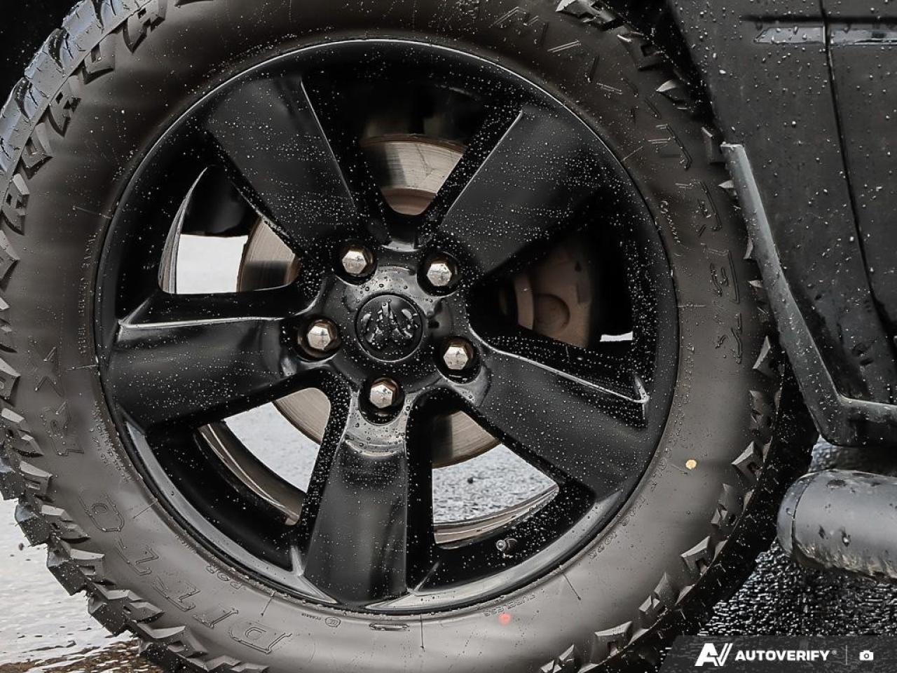 2023 RAM 1500 Classic SLT 4X4 CREW CAB 6'4" BOX Photo