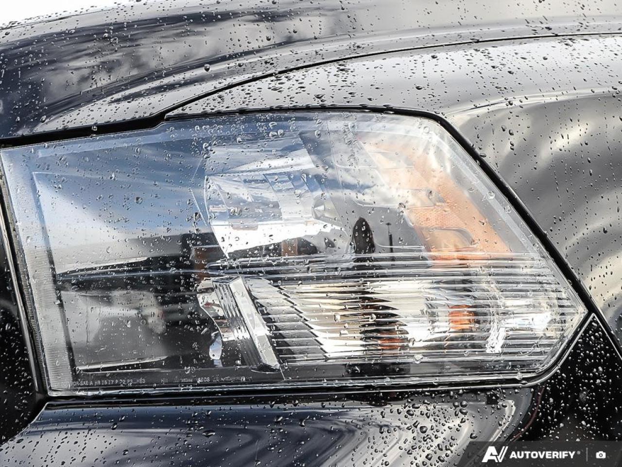 2023 RAM 1500 Classic SLT 4X4 CREW CAB 6'4" BOX Photo