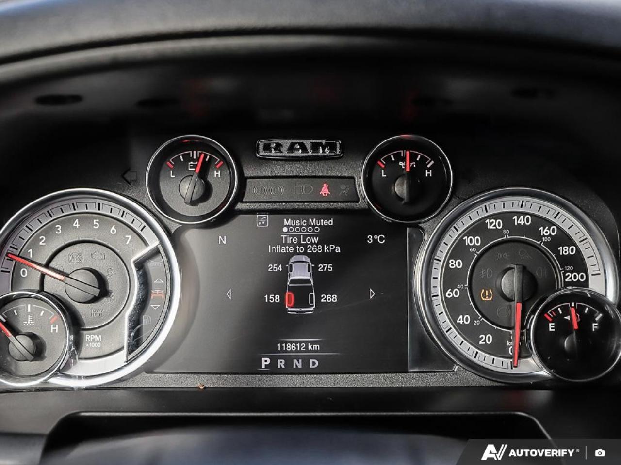 2023 RAM 1500 Classic SLT 4X4 CREW CAB 6'4" BOX Photo