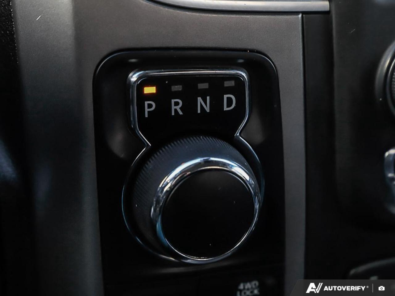 2023 RAM 1500 Classic SLT 4X4 CREW CAB 6'4" BOX Photo