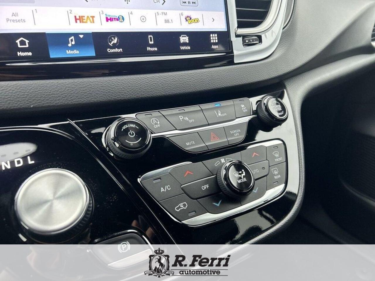 2026 Chrysler Grand Caravan SXT Front-Wheel Drive Passenger Van Photo