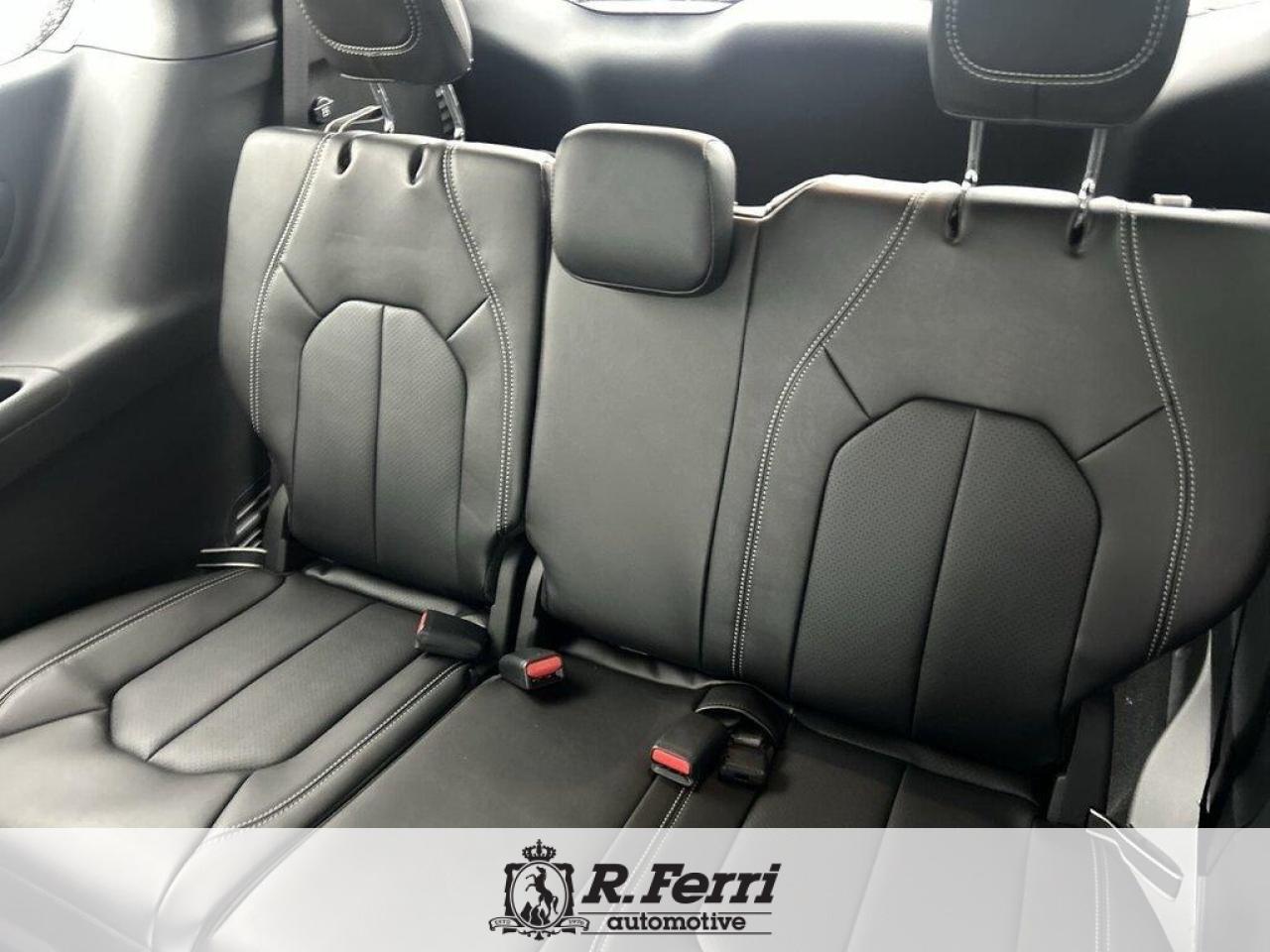 2026 Chrysler Grand Caravan SXT Front-Wheel Drive Passenger Van Photo