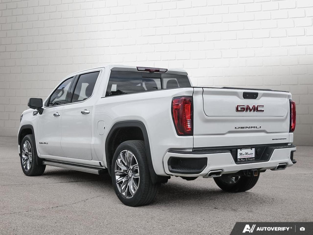 2023 GMC Sierra 1500 Crew Cab Short Box 4-Wheel Drive Denali Photo2