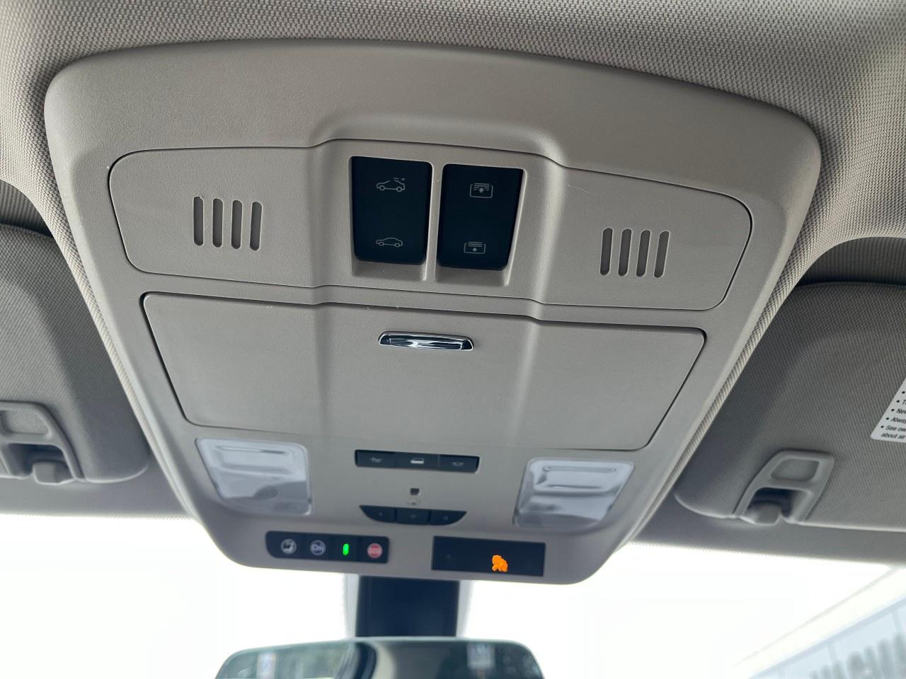 2020 Buick Envision AWD 4dr Essence Photo