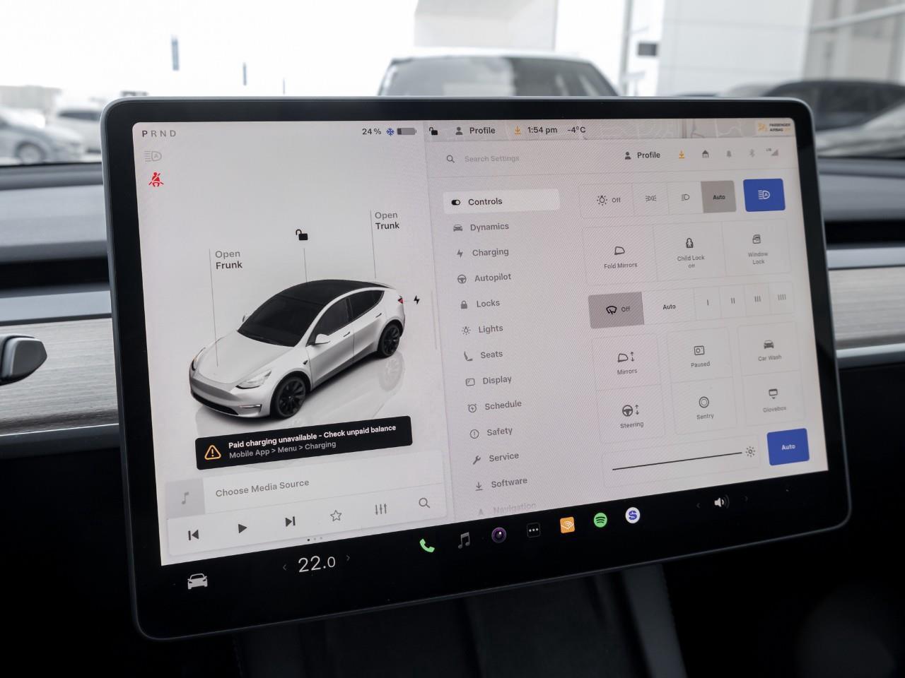 2022 Tesla Model Y Long Range 4dr All-Wheel Drive Sport Utility Photo