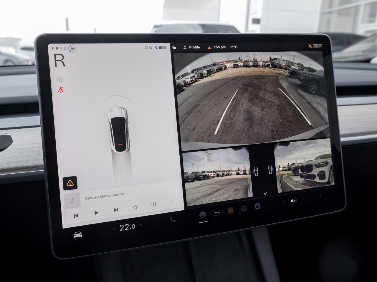 2022 Tesla Model Y Long Range 4dr All-Wheel Drive Sport Utility Photo