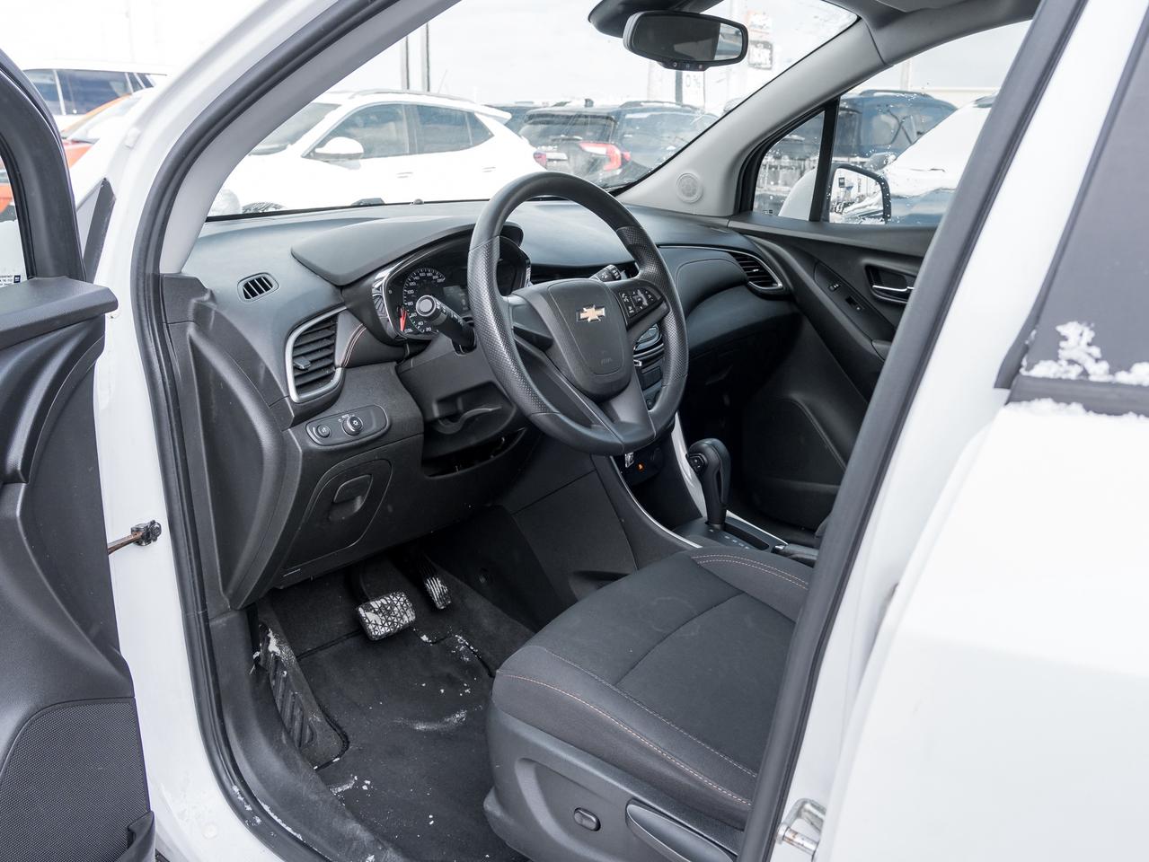 2017 Chevrolet Trax LS Front-Wheel Drive Photo