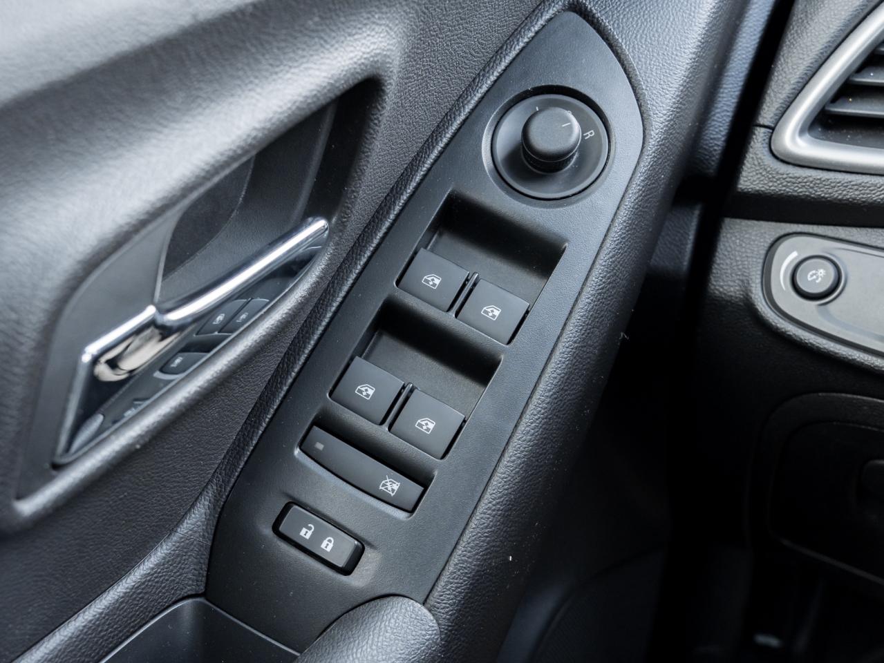 2017 Chevrolet Trax LS Front-Wheel Drive Photo