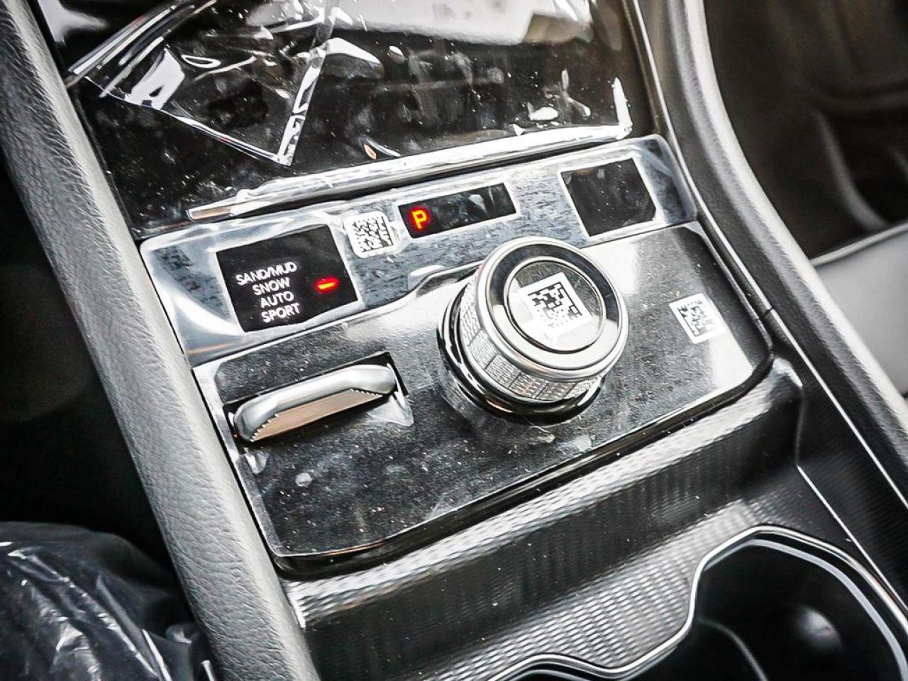 2025 Jeep Grand Cherokee  Photo