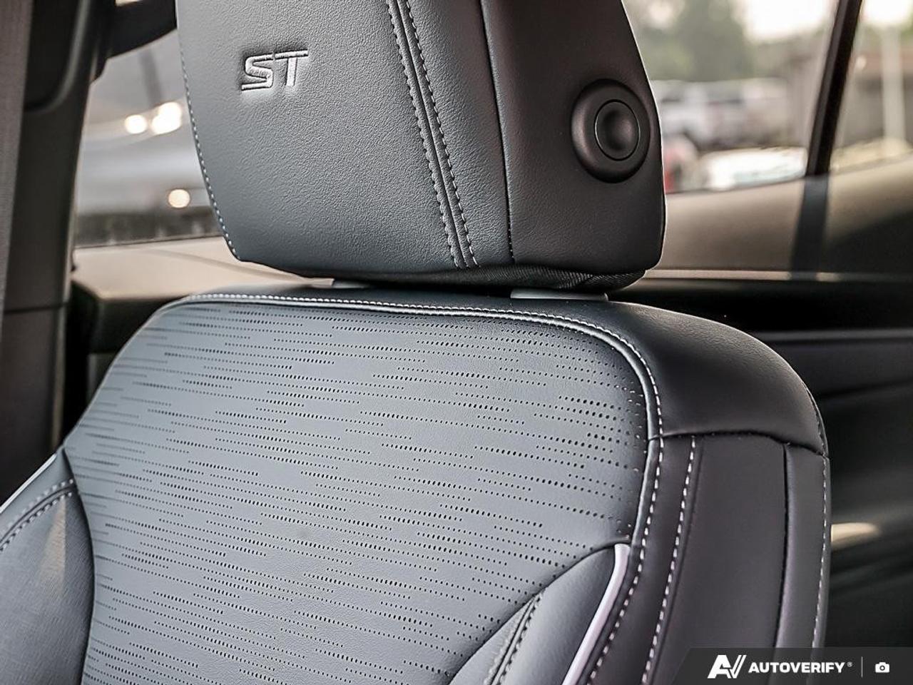 2026 Buick Enclave AWD 4dr Sport Touring Photo