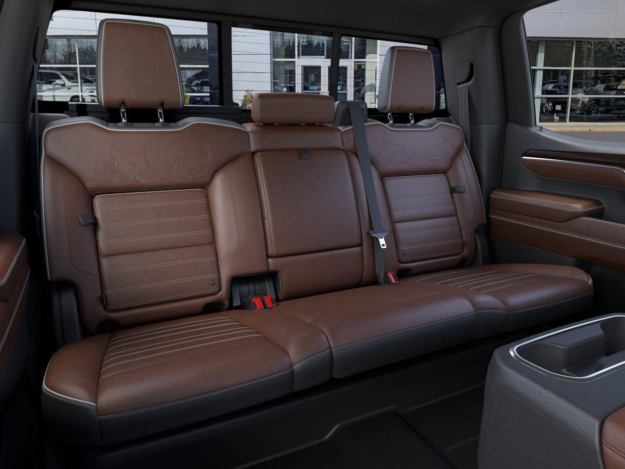 2026 GMC Sierra 1500 Crew Cab Short Box 4-Wheel Drive Denali Ultimate Photo