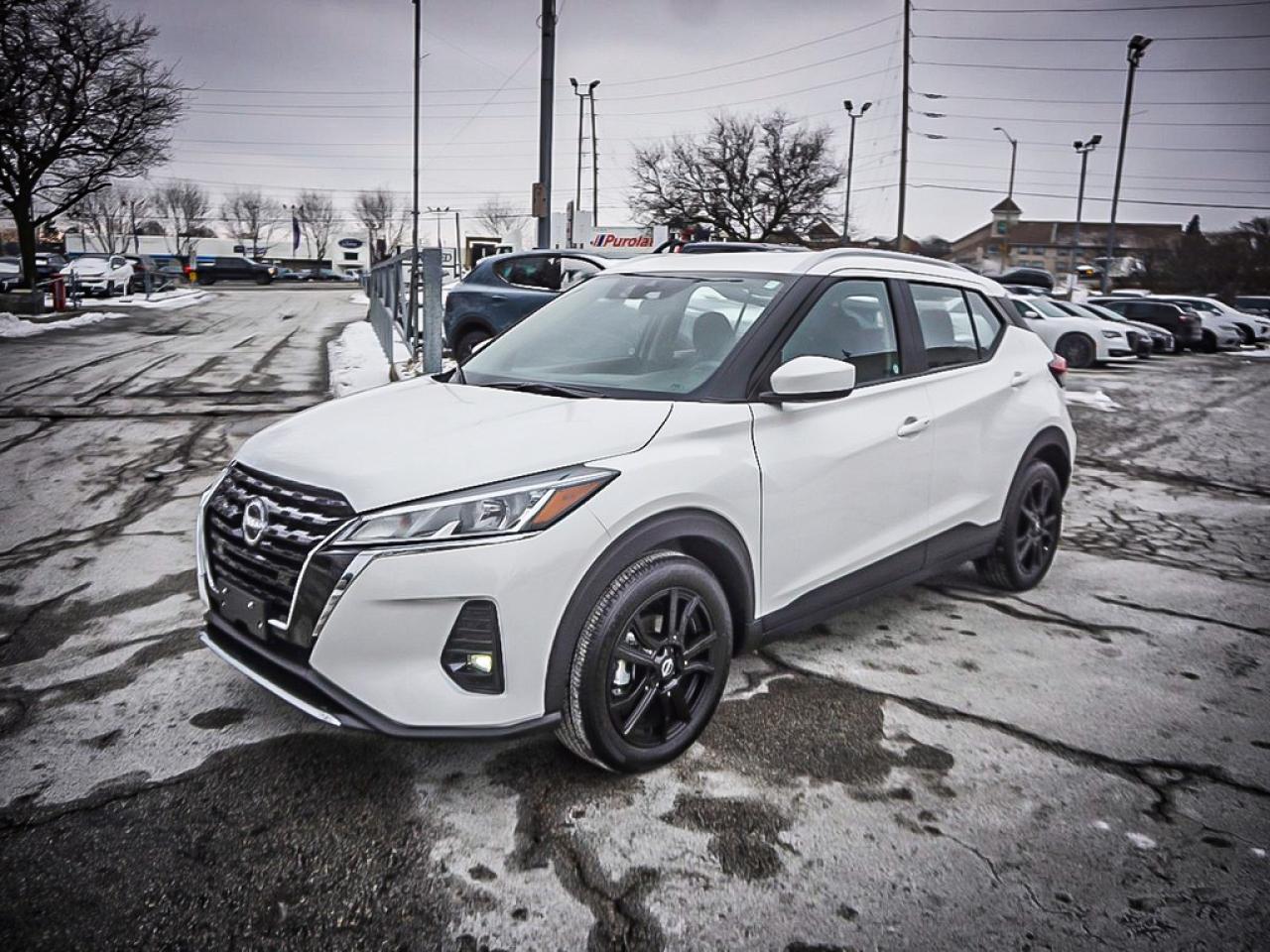 2023 Nissan Kicks  Photo4