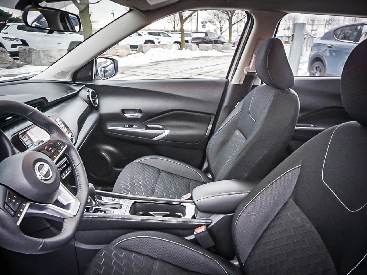 2023 Nissan Kicks  Photo