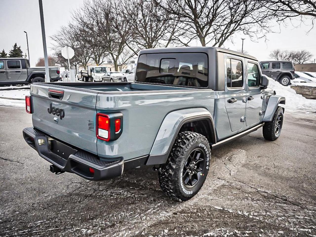2026 Jeep Gladiator  Photo