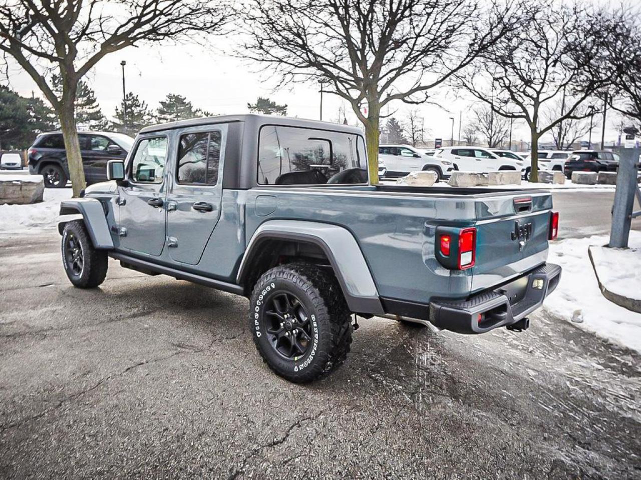 2026 Jeep Gladiator  Photo
