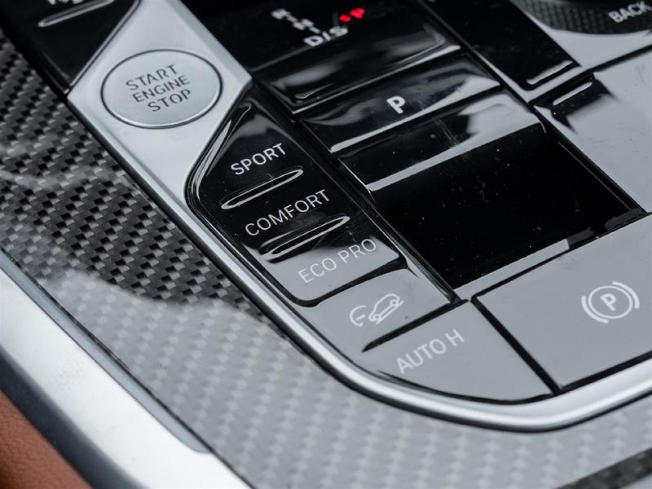 2026 BMW X5 M60i xDrive 4dr All-Wheel Drive Sports Activity Vehicle Photo