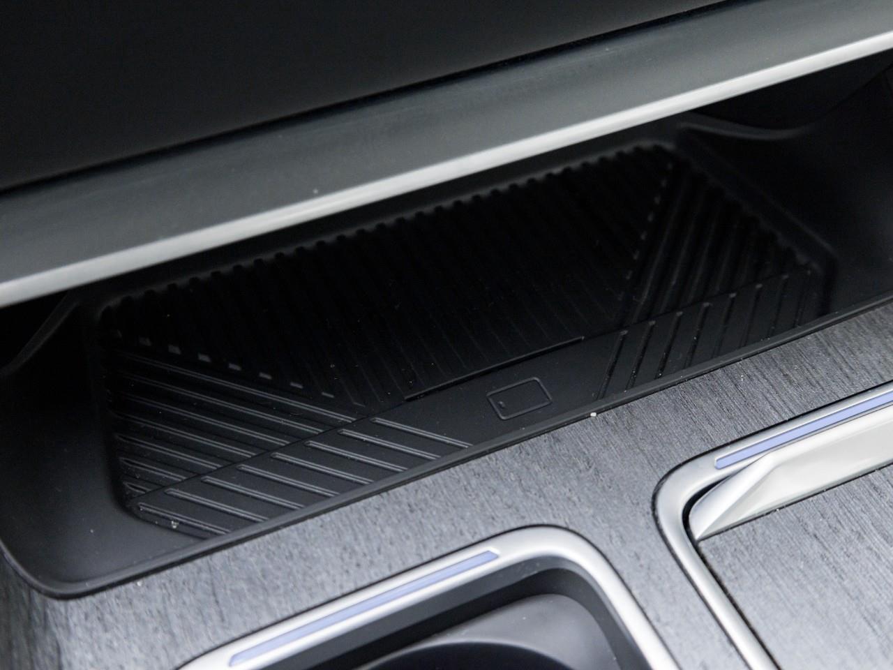 2023 BMW 760 i xDrive 4dr All-Wheel Drive Sedan Photo