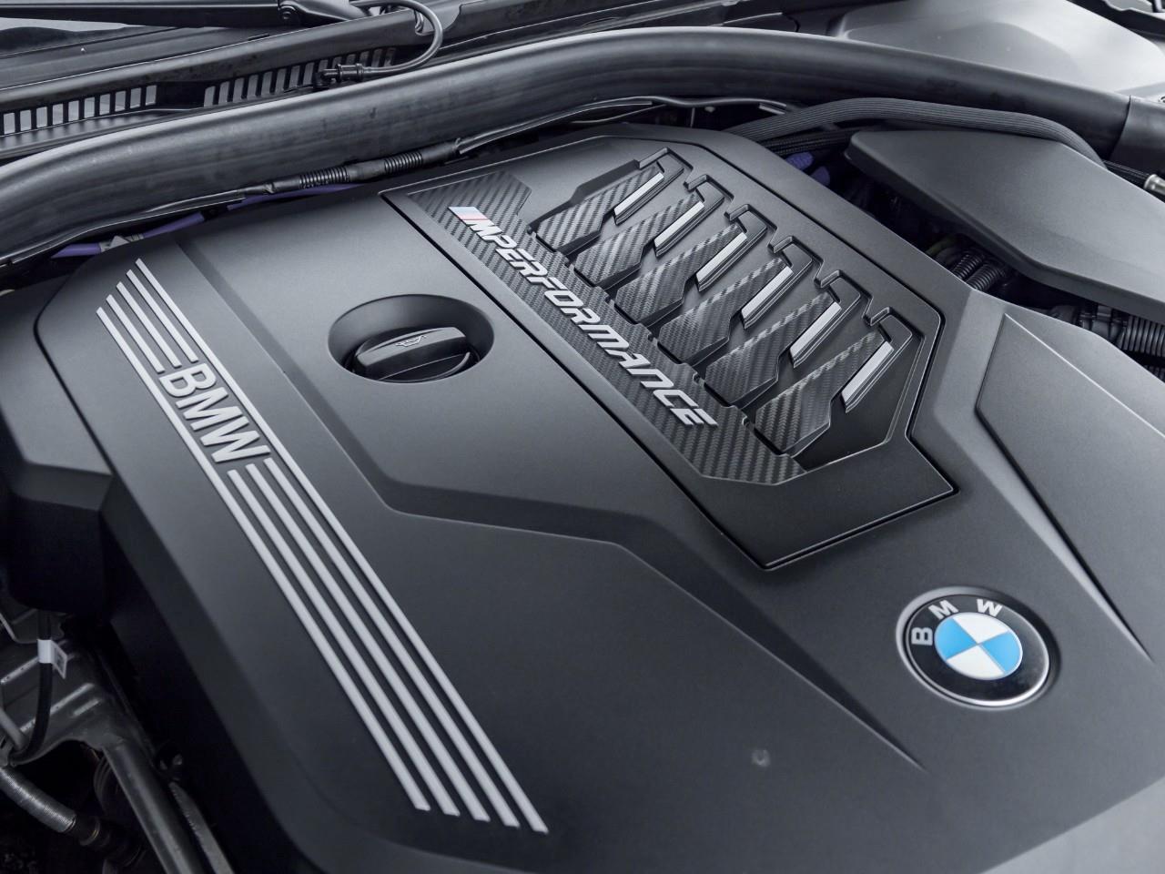 2022 BMW M440 i xDrive 2dr All-Wheel Drive Coupe Photo