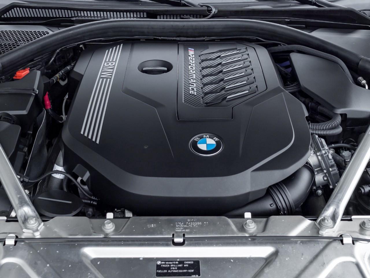 2022 BMW M440 i xDrive 2dr All-Wheel Drive Coupe Photo