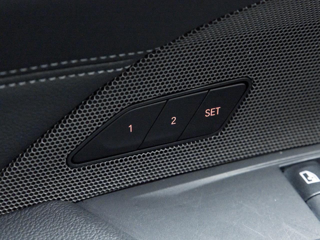 2022 BMW M440 i xDrive 2dr All-Wheel Drive Coupe Photo