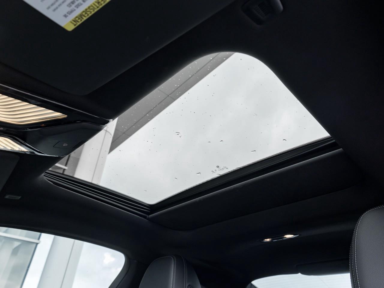 2022 BMW M440 i xDrive 2dr All-Wheel Drive Coupe Photo