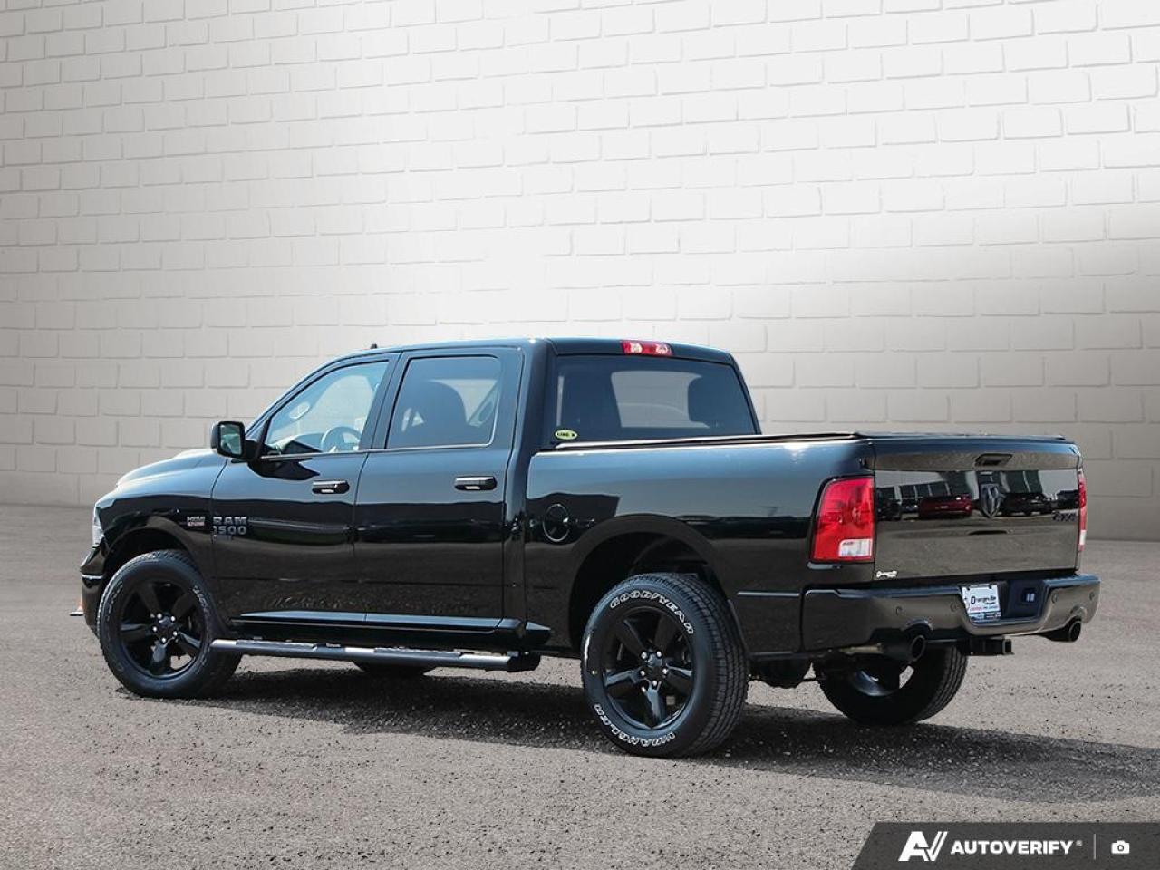 2023 RAM 1500 Classic SLT 4x4 Crew Cab 5'7" Box Photo