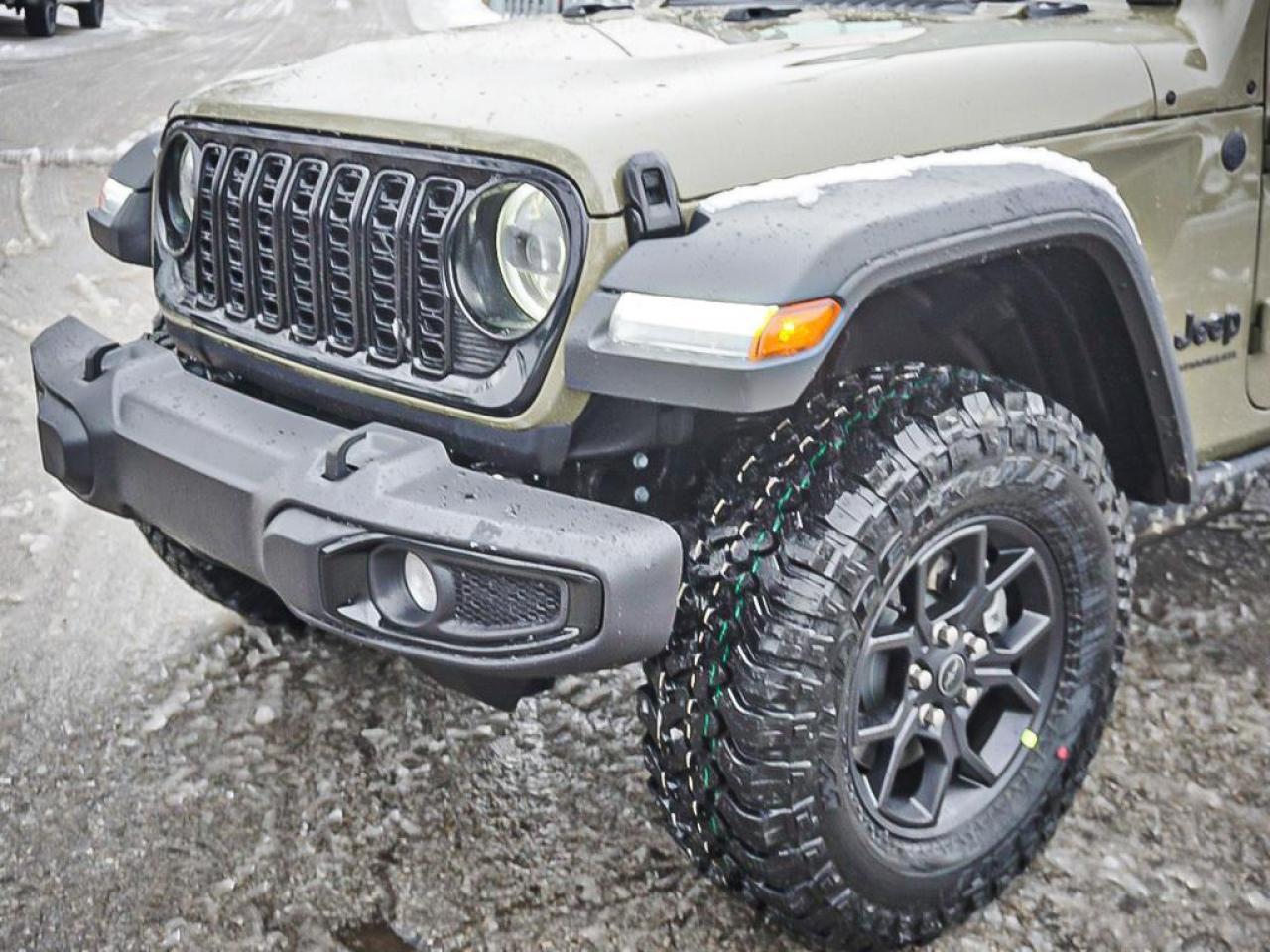 2026 Jeep Wrangler  Photo3
