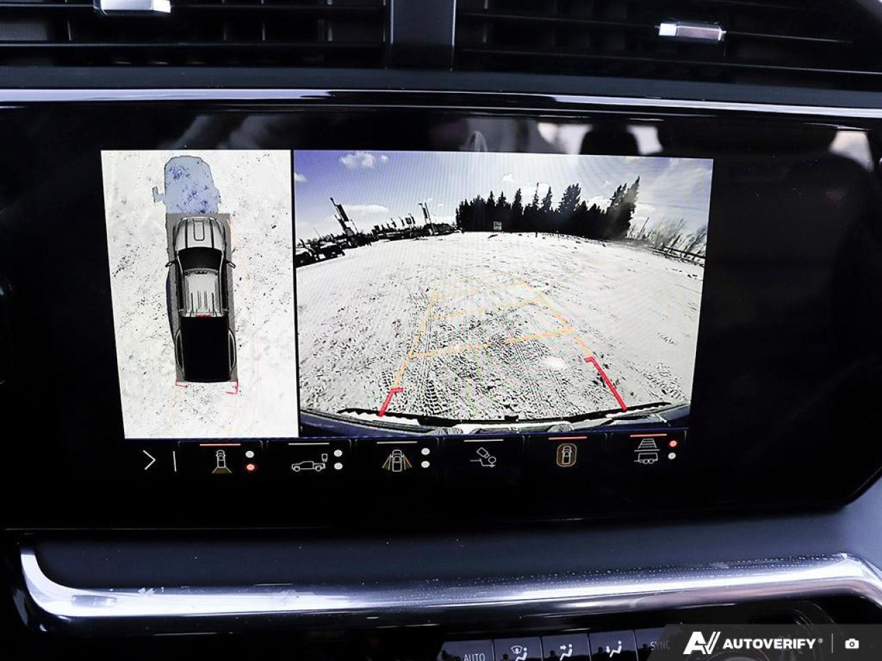 2026 GMC Sierra 3500HD 4WD Crew Cab Long Box Denali Ultimate Photo