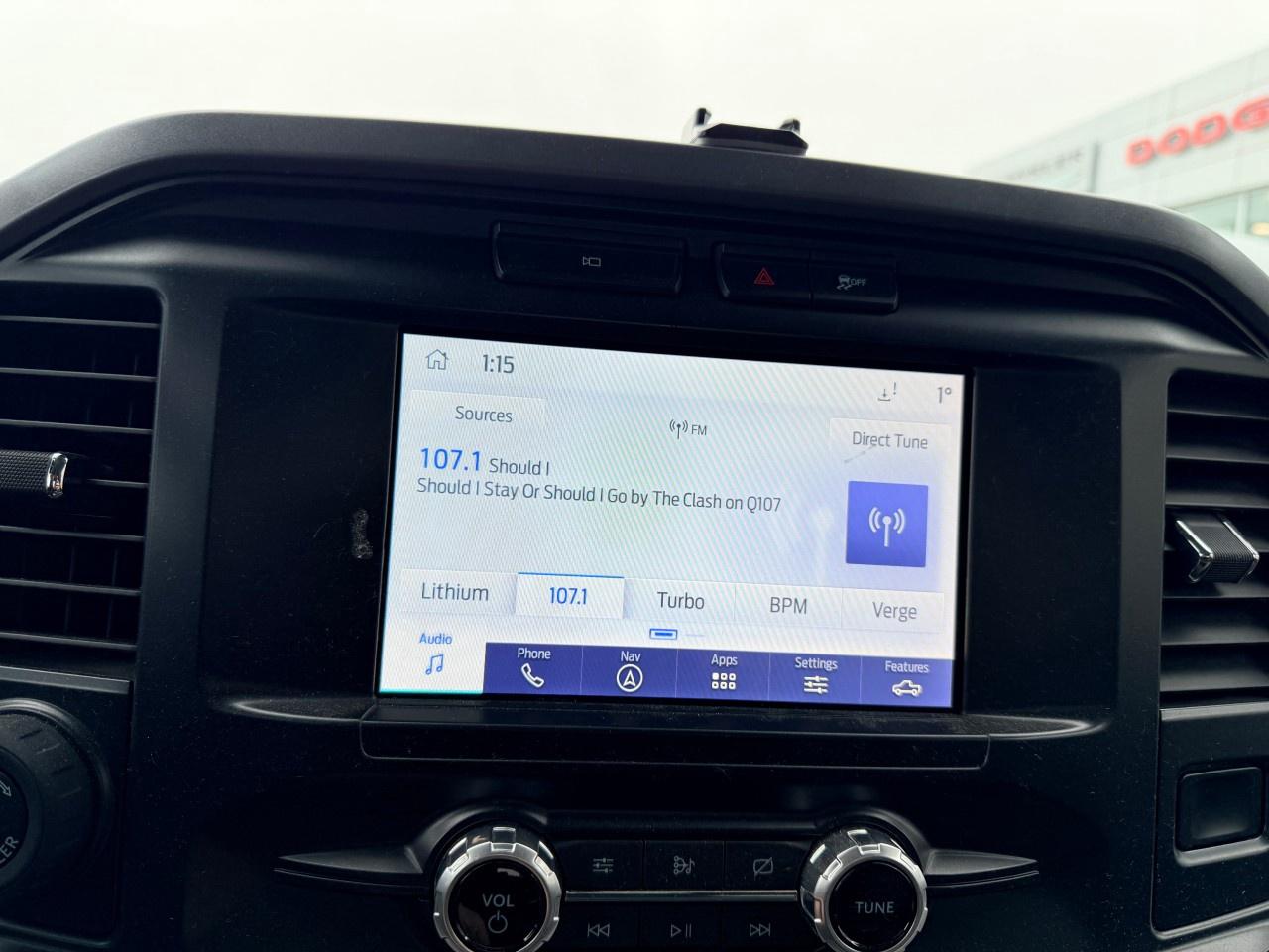 2021 Ford F-150 XLT 4WD SuperCrew 5.5' Box Photo