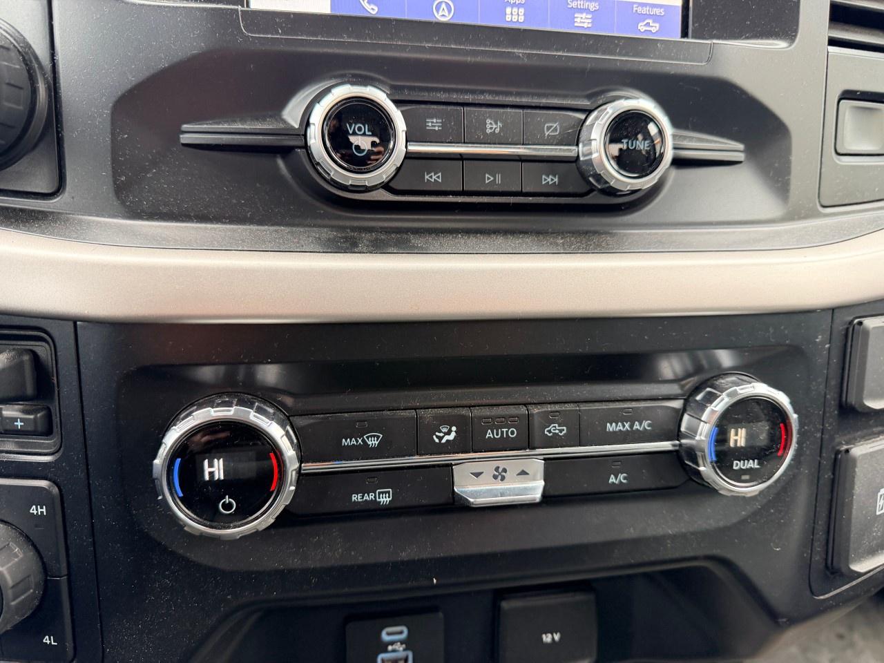 2021 Ford F-150 XLT 4WD SuperCrew 5.5' Box Photo