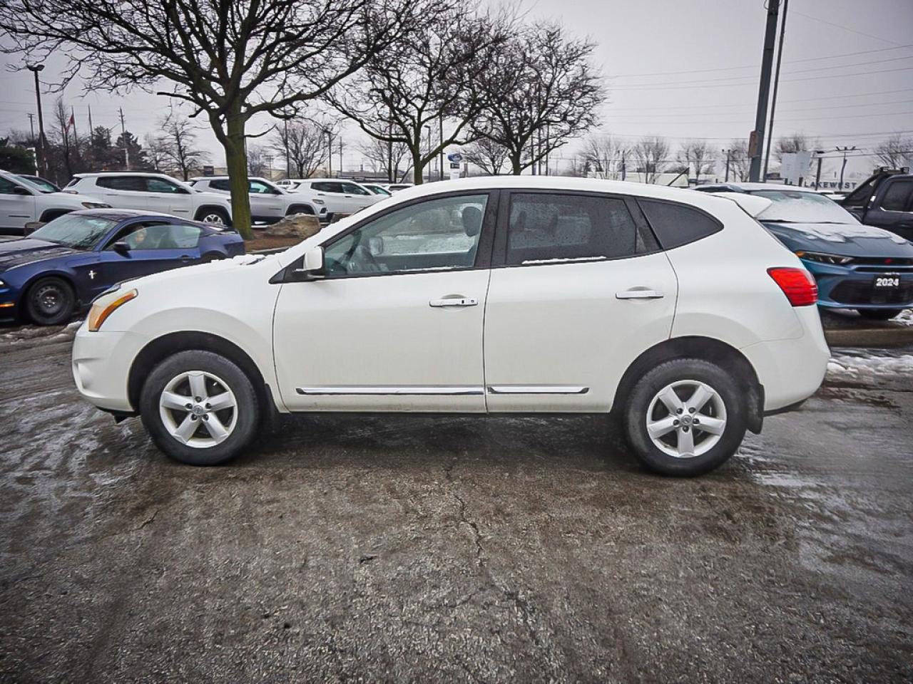 2013 Nissan Rogue  Photo