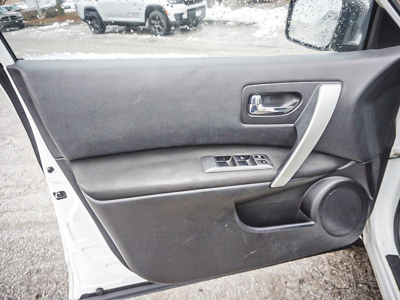 2013 Nissan Rogue  Photo