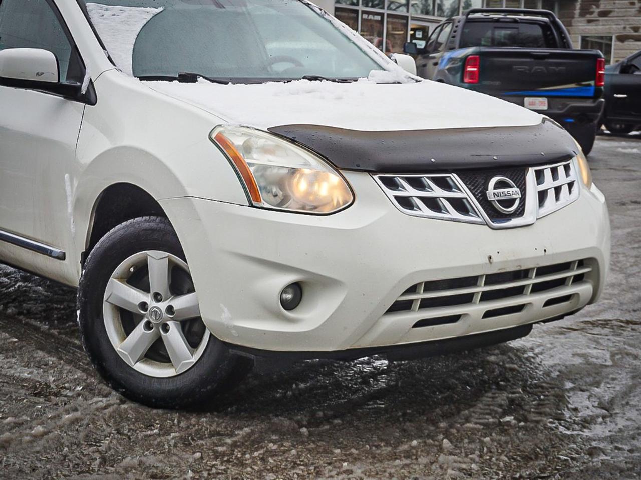 2013 Nissan Rogue  Photo2