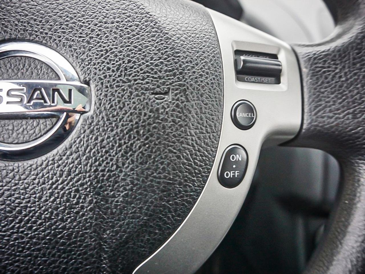 2013 Nissan Rogue  Photo