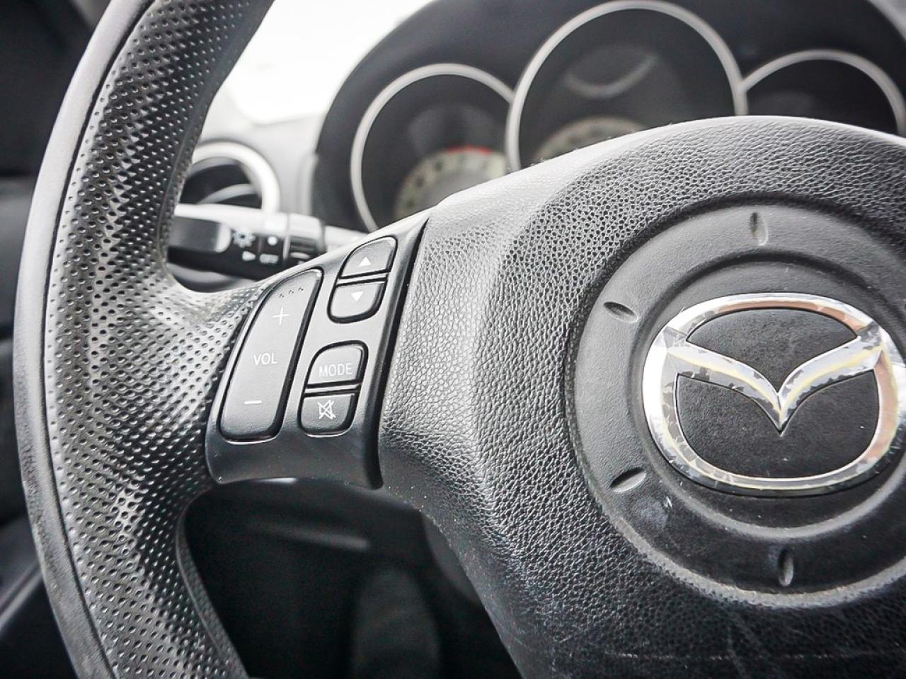 2008 Mazda MAZDA3  Photo