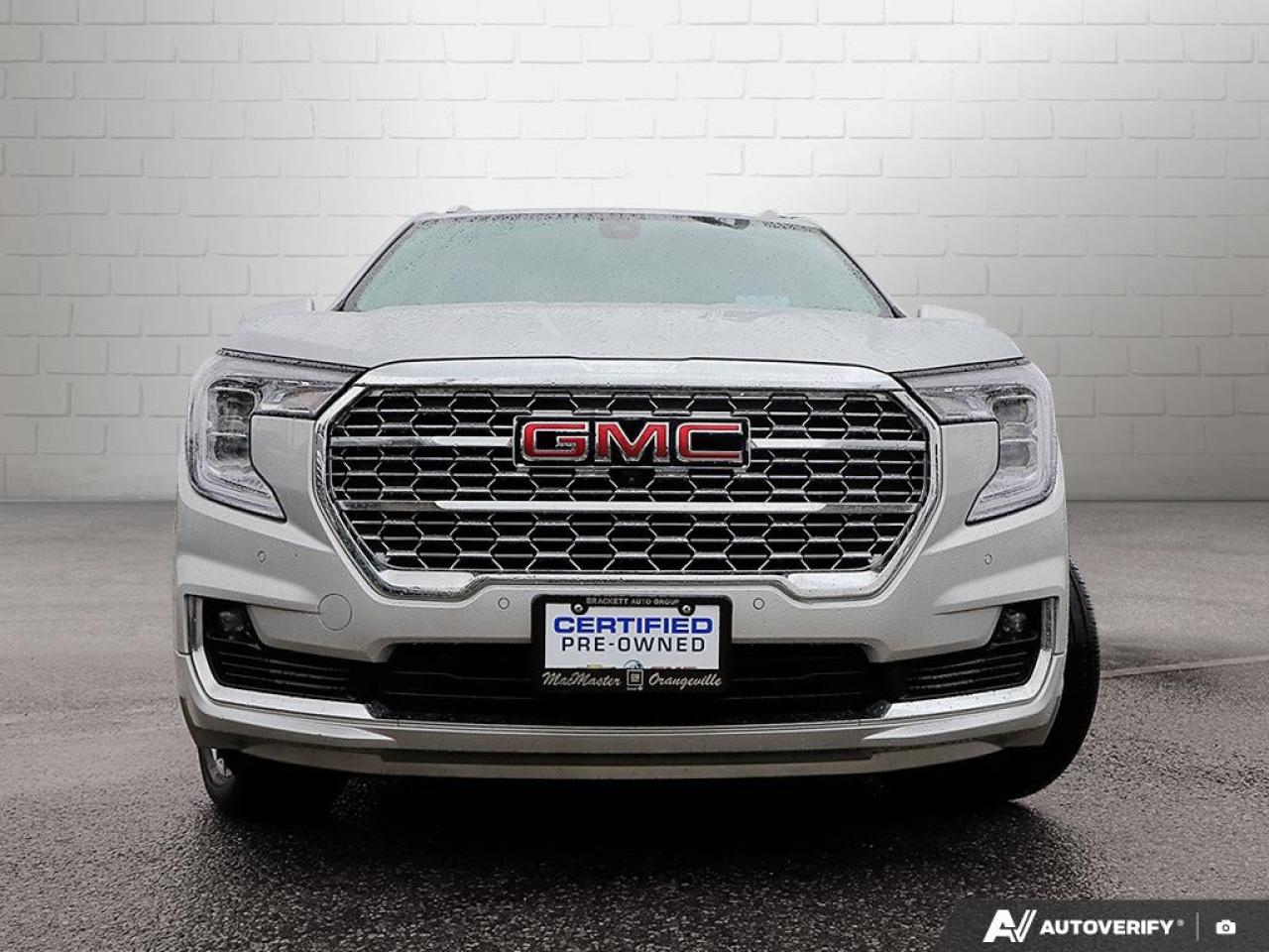 2022 GMC Terrain AWD Denali Photo