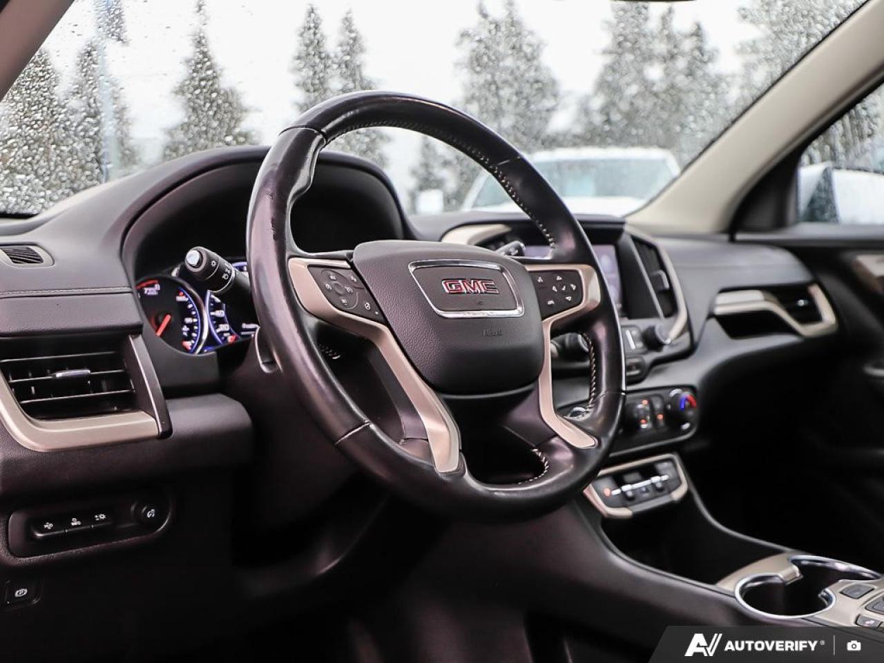 2022 GMC Terrain AWD Denali Photo