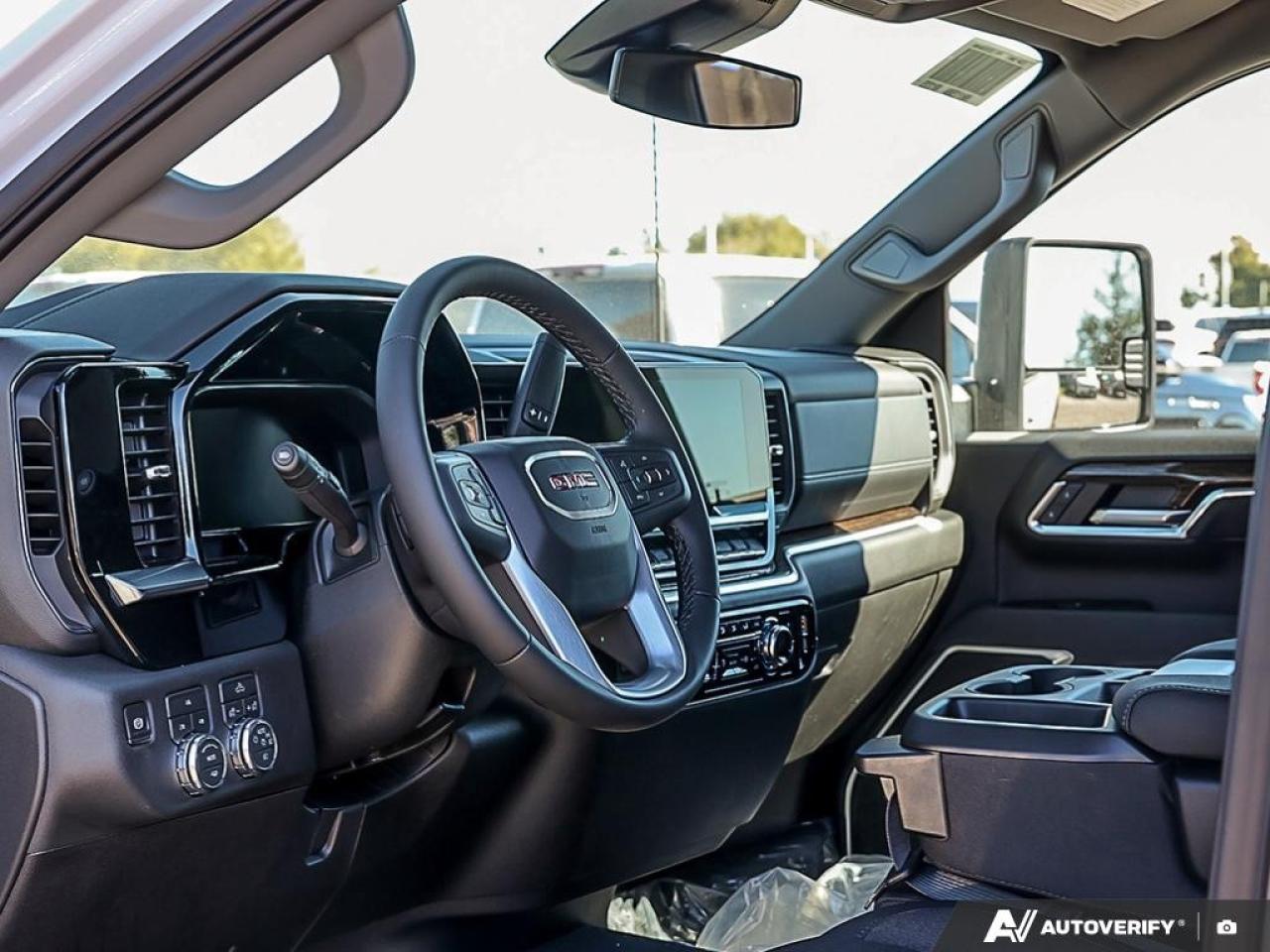 2026 GMC SIERRA 2500HD Double Cab Long Box 4-Wheel Drive SLE Photo