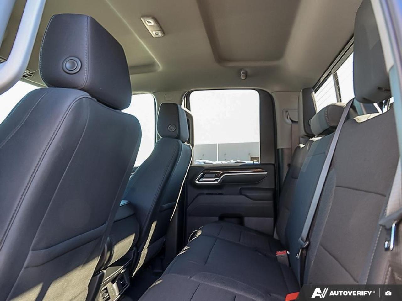 2026 GMC SIERRA 2500HD Double Cab Long Box 4-Wheel Drive SLE Photo