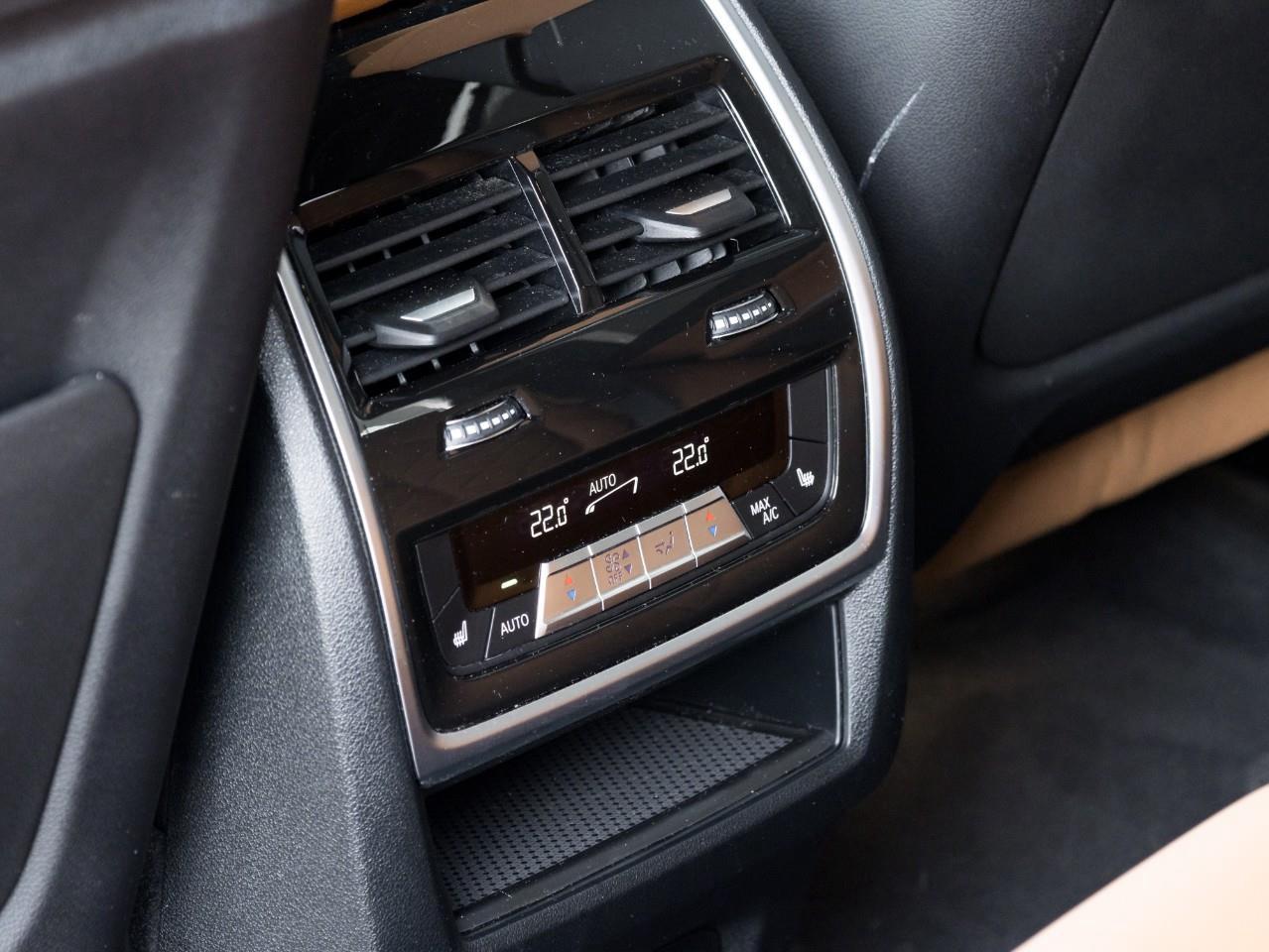 2024 BMW X5 xDrive40i 4dr All-Wheel Drive Sports Activity Vehicle Photo