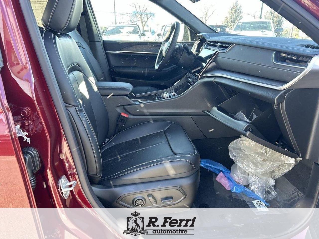 2025 Jeep Grand Cherokee Limited 4dr 4x4 Photo