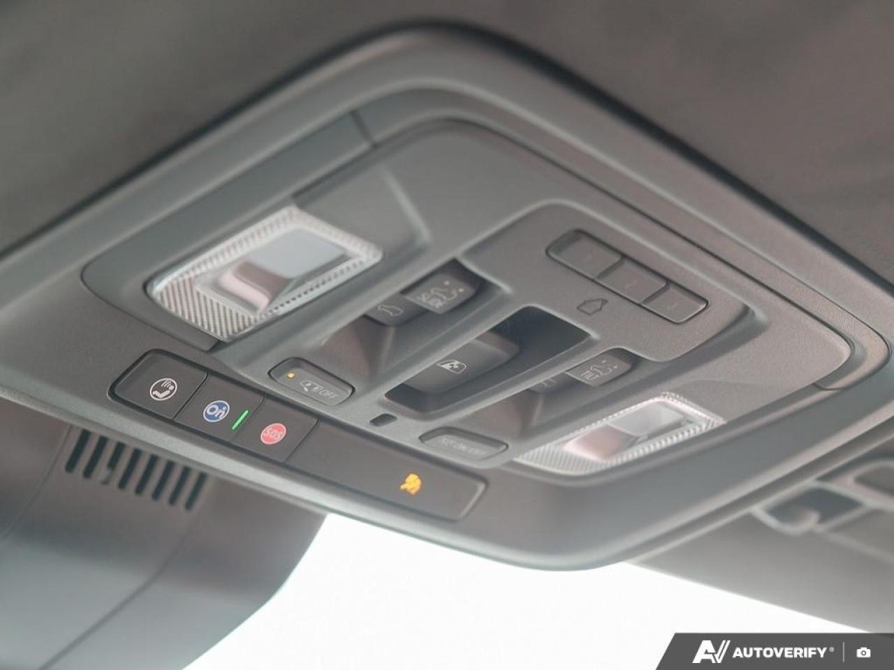 2026 GMC Sierra 1500 Crew Cab Short Box 4-Wheel Drive Denali Ultimate Photo