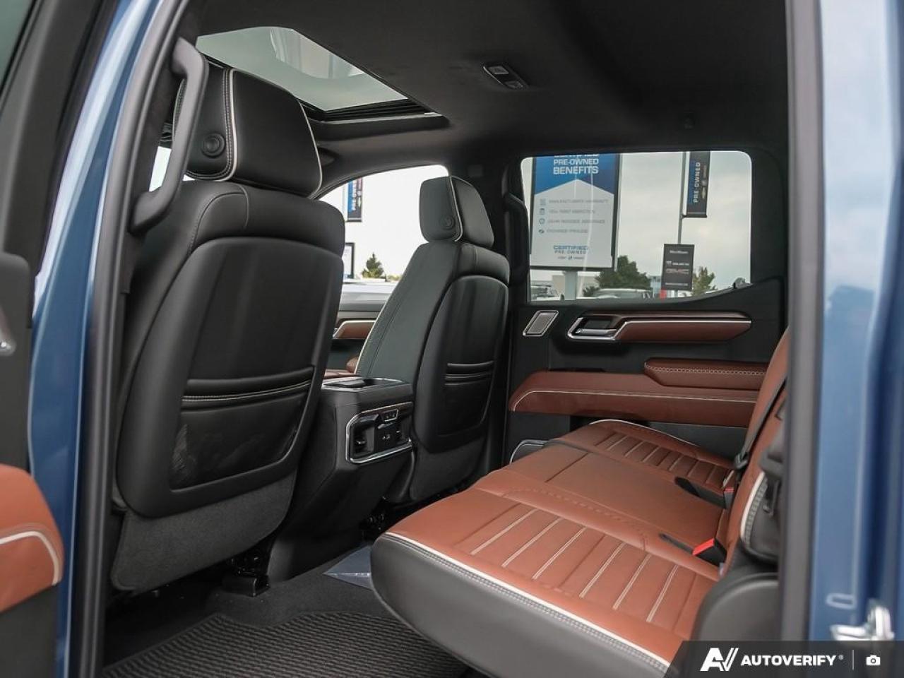 2026 GMC Sierra 1500 Crew Cab Short Box 4-Wheel Drive Denali Ultimate Photo