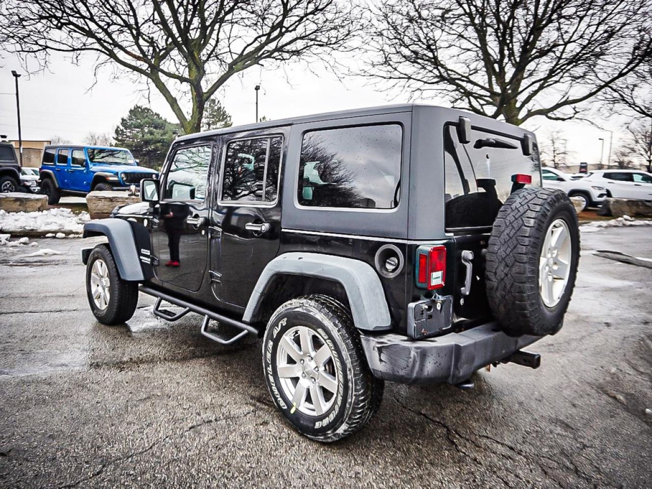 2011 Jeep WRANGLER UNLIMITED  Photo