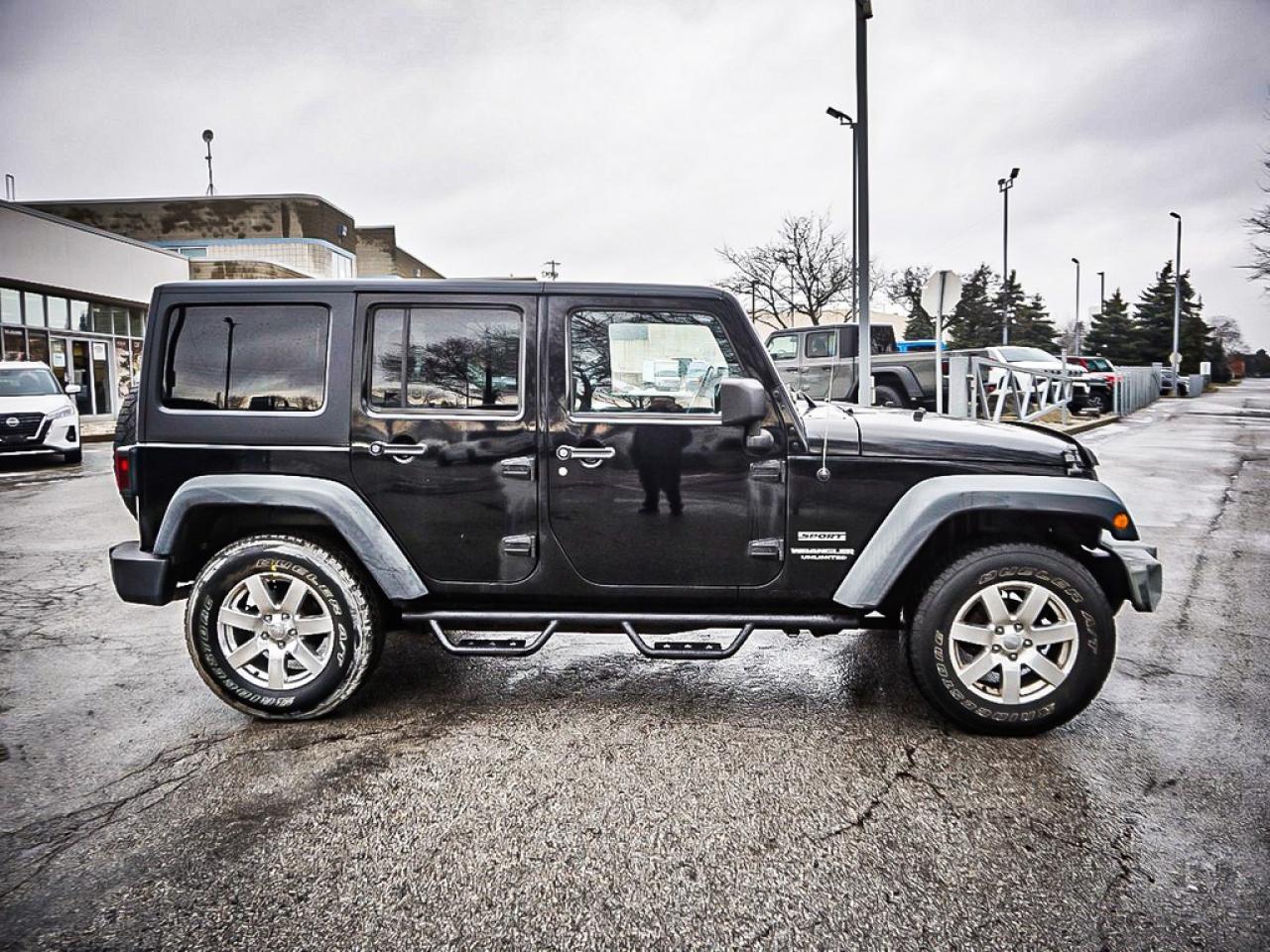 2011 Jeep WRANGLER UNLIMITED  Photo