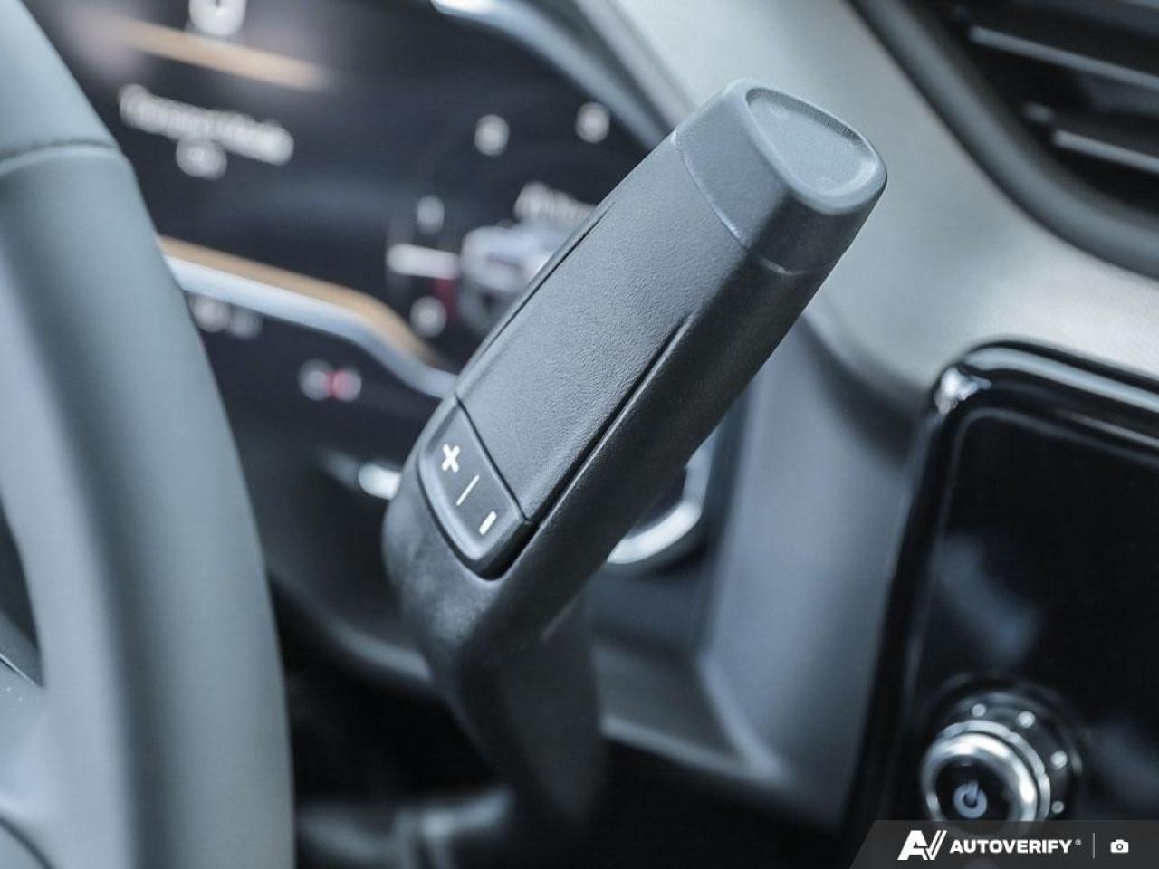 2025 GMC SIERRA 2500HD 4WD Crew Cab Standard Box Denali Photo