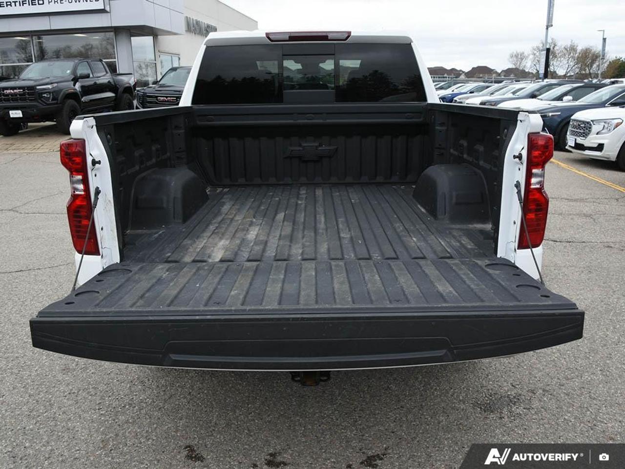2024 Chevrolet Silverado 1500 Crew Cab Short Box 4-Wheel Drive LT Photo